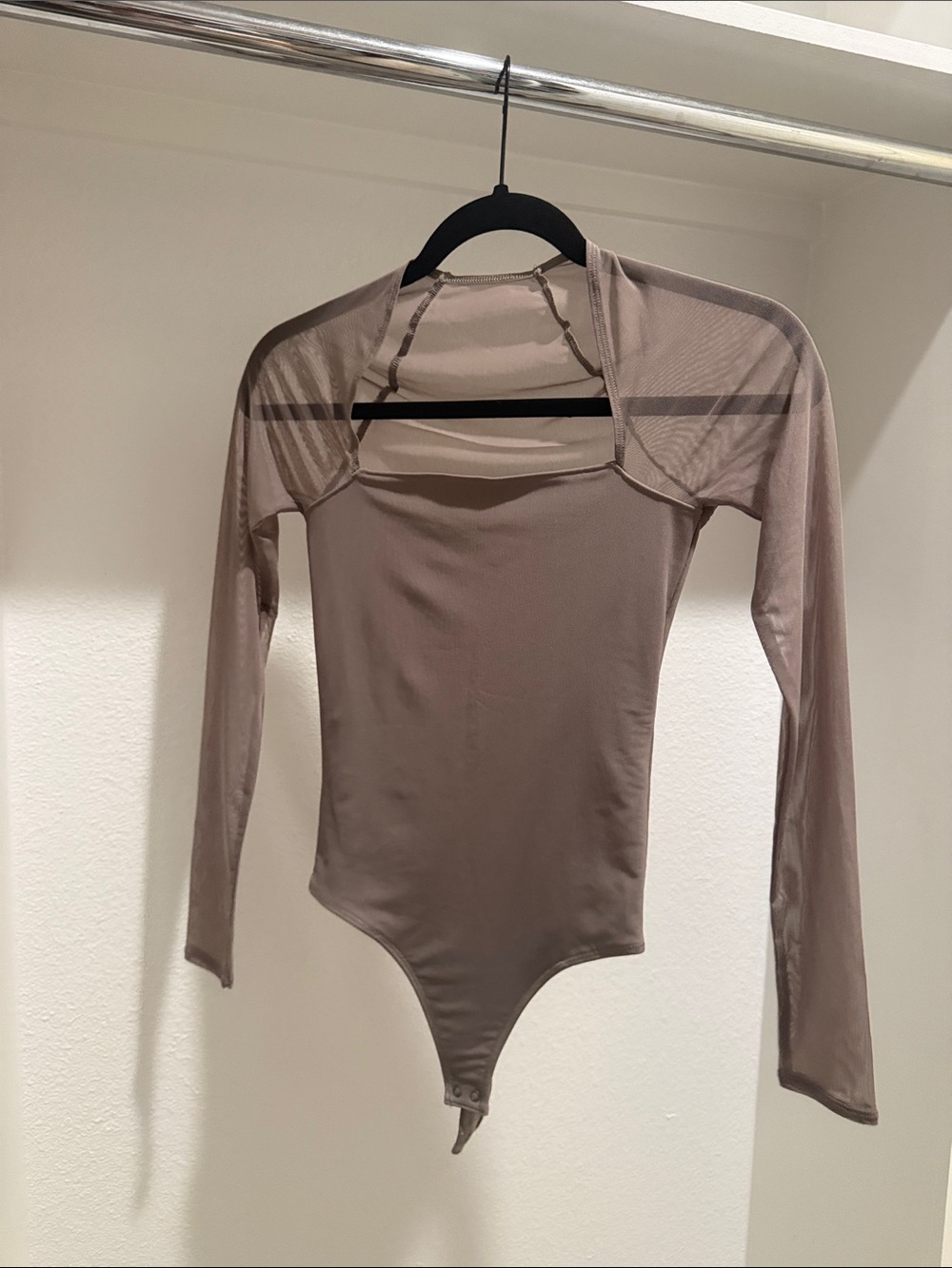 Abercrombie & Fitch Mauve Long Sleeve Square Neck Bodysuit